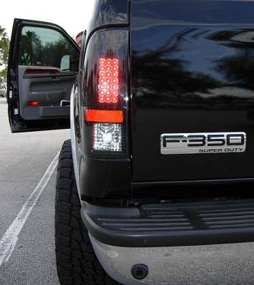 Recon Lighting - Ford Superduty F250HD/350/450/550 99-07 & F150 97-03 Straight aka "Style" Side LED Tail Lights - Smoked Lens - Image 3