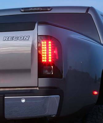 Recon Lighting - GMC Sierra 07-13 (2nd GEN ? SINGLE WHEEL ONLY) LED TAIL LIGHTS - Smoked Lens - Image 3
